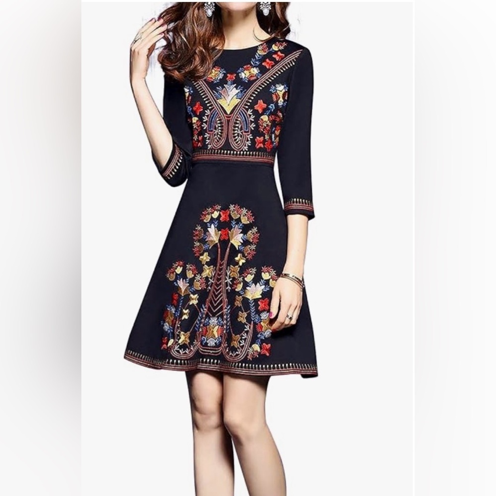 LAI MENG FIVE CATS Women's Premium Embroidered Floral Mini Dress Size Small